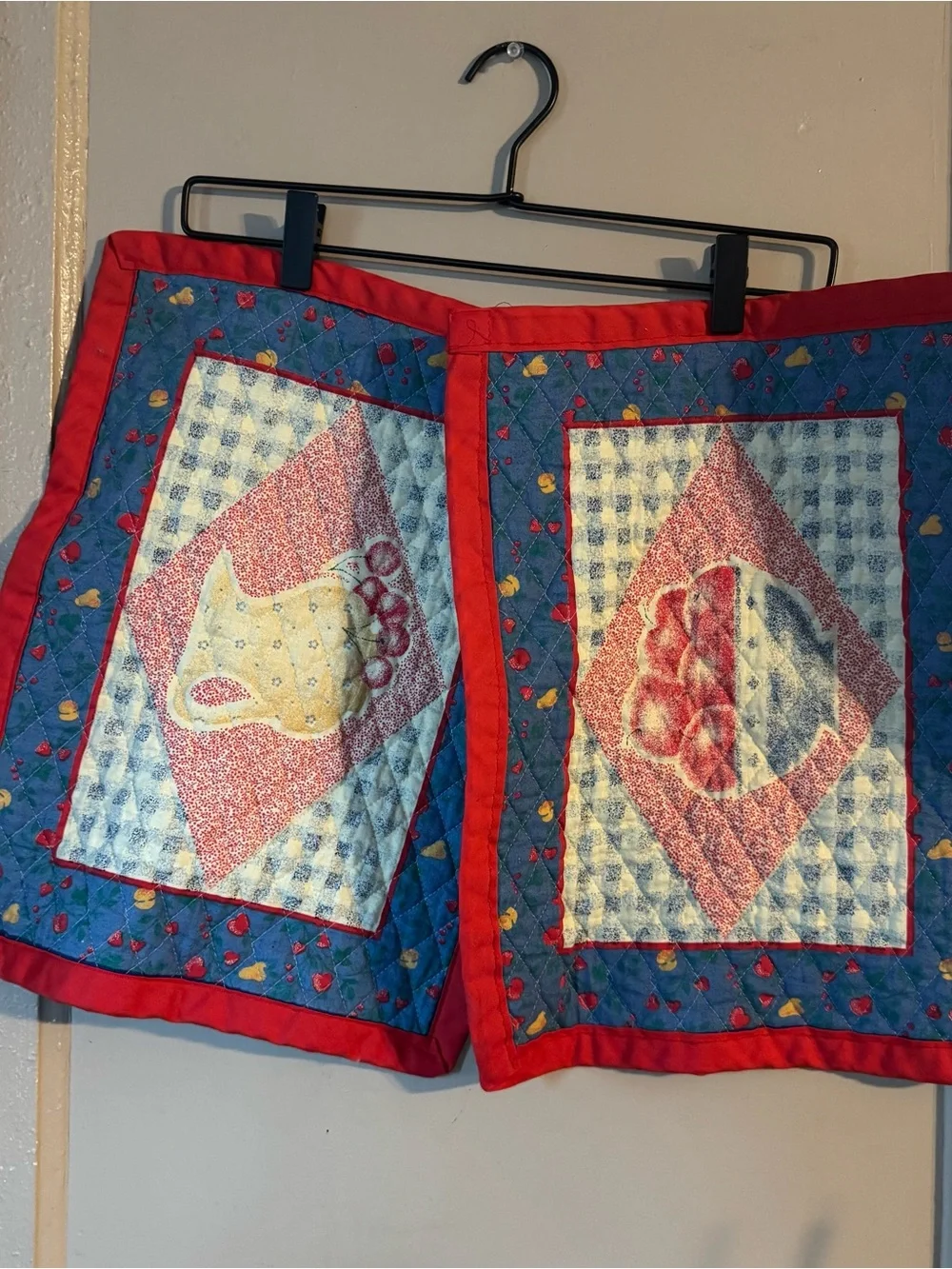 VintageQuilted Placemat Pair Fruit Themed Grannycore Country Cottagecore